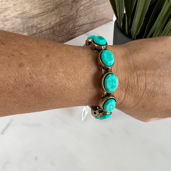 Express Turquoise and Gold Toned Gemstone Magnetic Bracelet - Picture 5 of 5